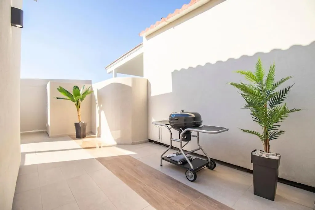 Elegant Suite Near Beach 6 Gazi 0*,  Greece